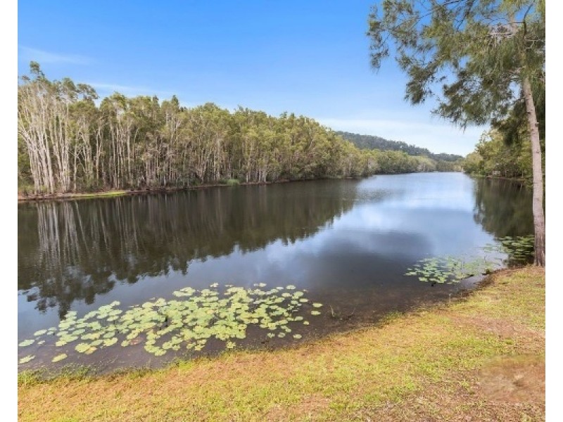 40 Tamarind Avenue, Bogangar NSW 2488