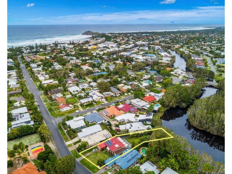 40 Tamarind Avenue, Bogangar NSW 2488