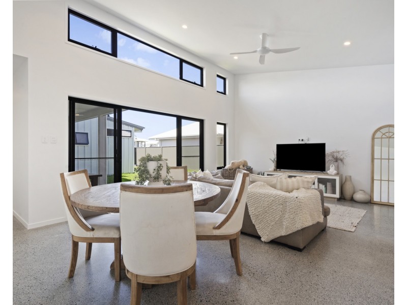 6 Sugar Mill Road, Cudgen NSW 2487