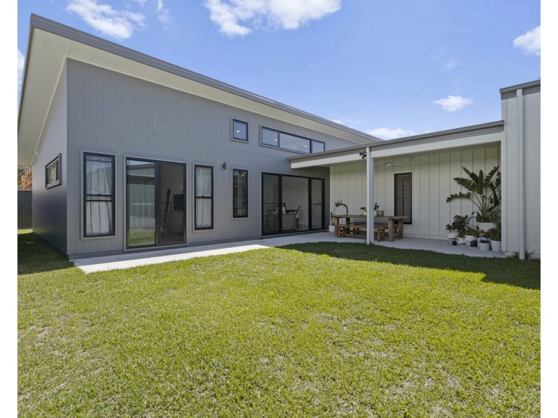 6 Sugar Mill Road, Cudgen NSW 2487