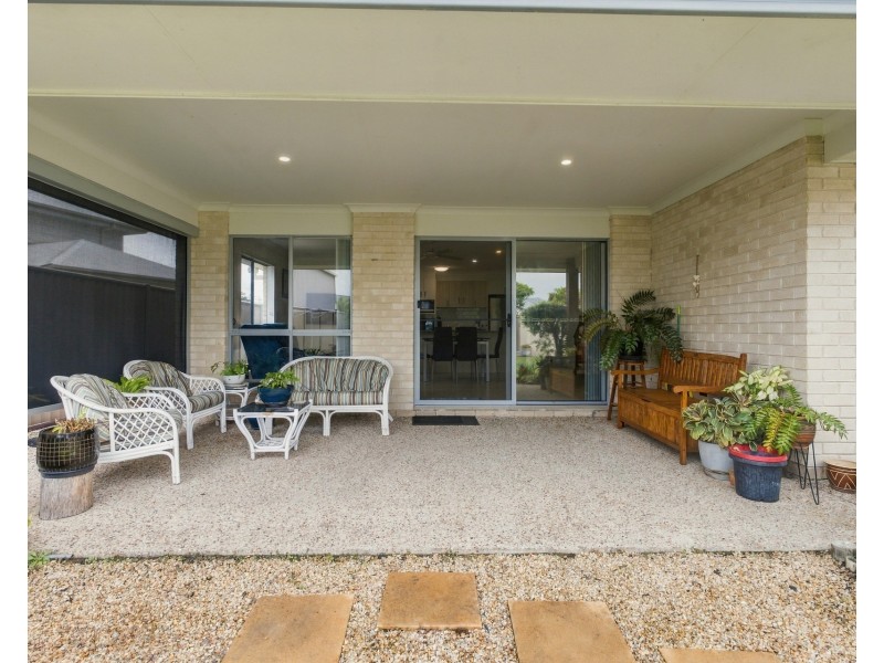 2/11 Woolgoolga Court, Pottsville NSW 2489