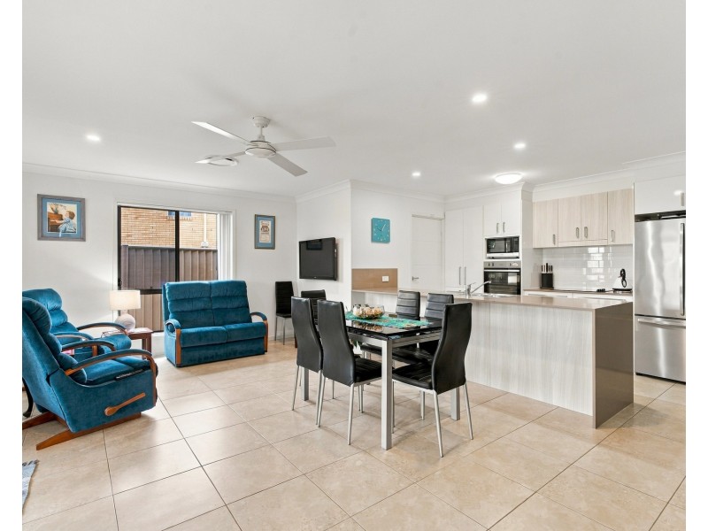 2/11 Woolgoolga Court, Pottsville NSW 2489