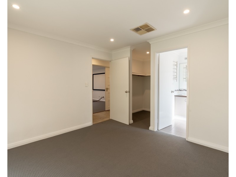 13 Colreavy Ramble, Baldivis WA 6171