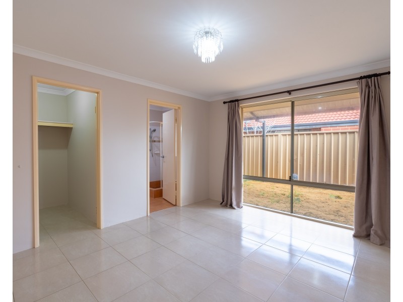 30 Ravensfield Rd, Baldivis WA 6171