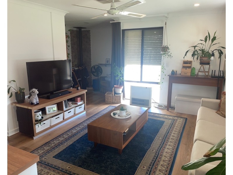 27 Clovelly Way, Warnbro WA 6169
