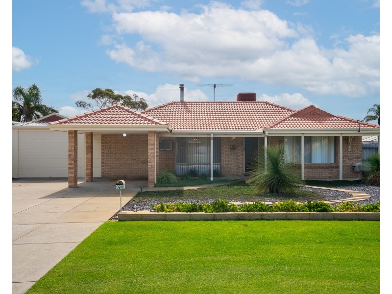 594 Safety Bay Rd, Waikiki WA 6169