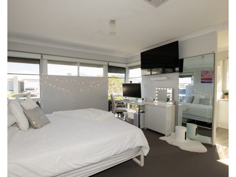 15 McDougal Way, Baldivis WA 6171