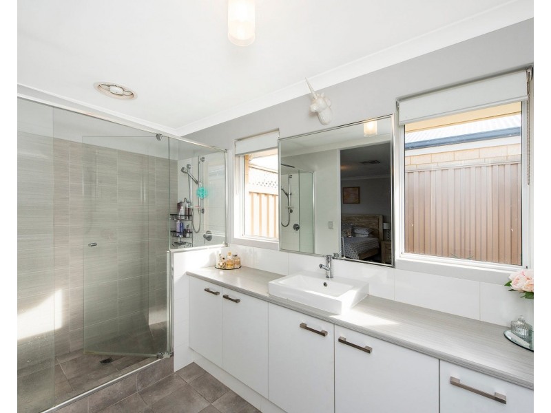 15 McDougal Way, Baldivis WA 6171