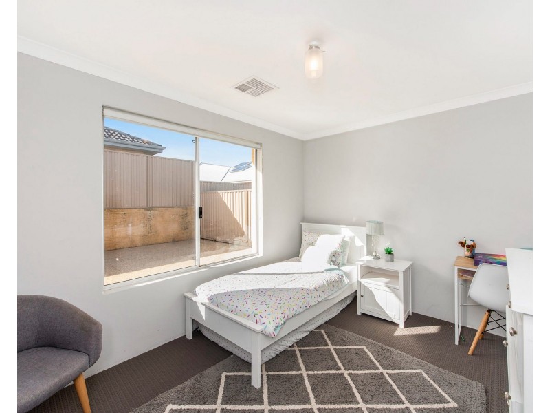 15 McDougal Way, Baldivis WA 6171