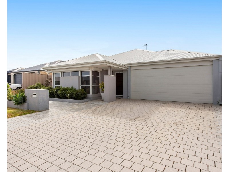 15 McDougal Way, Baldivis WA 6171