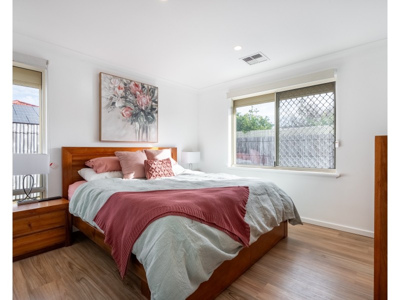 17 Coombs Street, Rockingham WA 6168