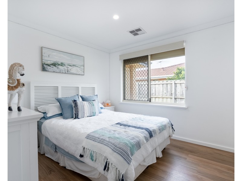 17 Coombs Street, Rockingham WA 6168