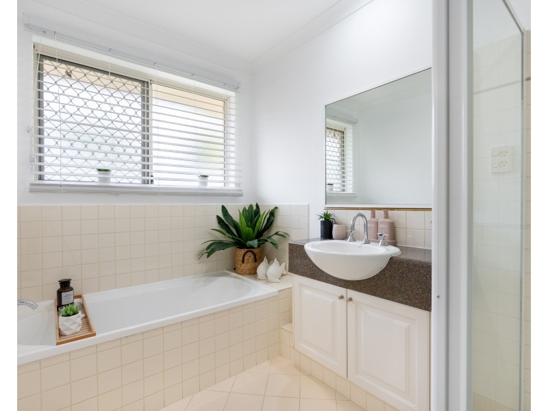 17 Coombs Street, Rockingham WA 6168