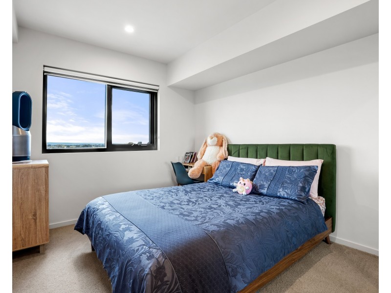 711/31 Rowe Avenue, Rivervale WA 6103