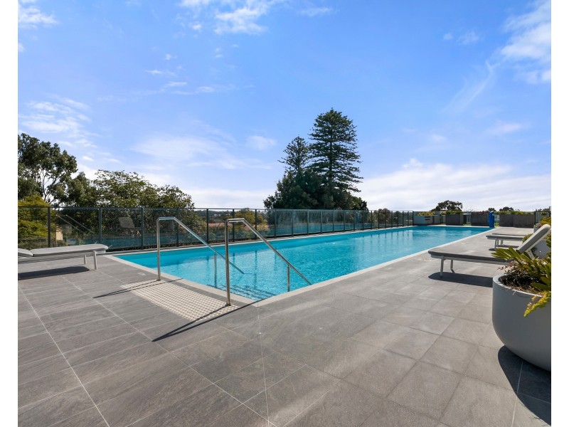 711/31 Rowe Avenue, Rivervale WA 6103