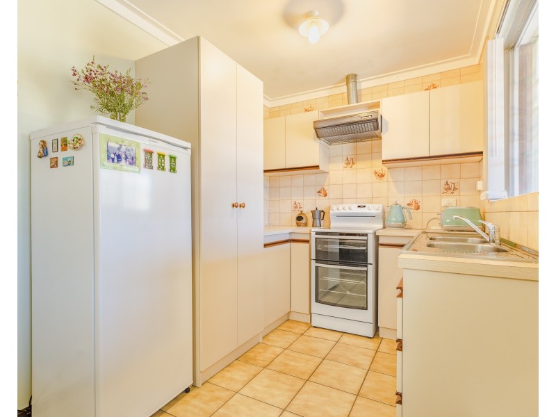 12 Adamson Road, Parmelia WA 6167