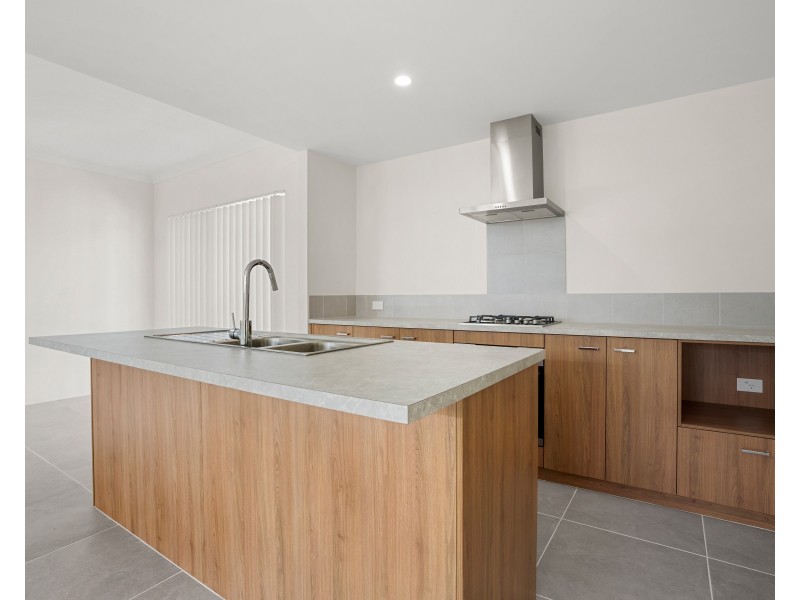16 Minjary Loop, Baldivis WA 6171