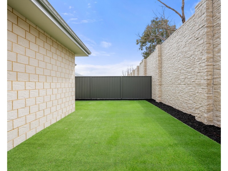 16 Minjary Loop, Baldivis WA 6171