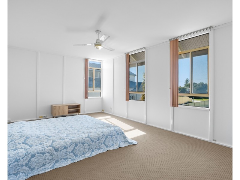 12B Lewington Street, Rockingham WA 6168