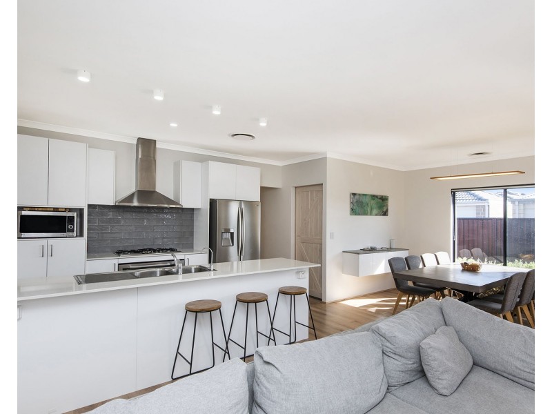 3 Angove Rd, Baldivis WA 6171