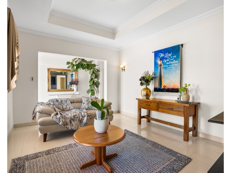 14 Repose Terrace, Atwell WA 6164