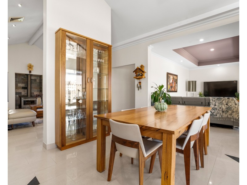 14 Repose Terrace, Atwell WA 6164