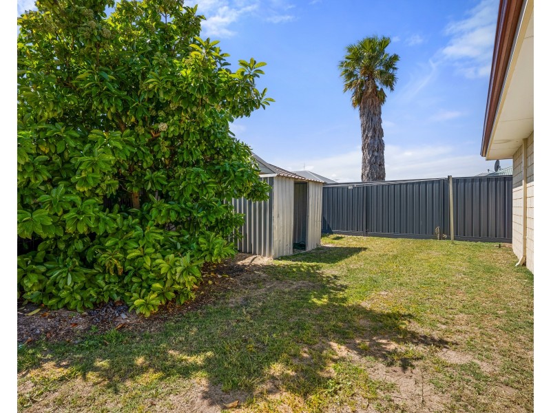 13 Valheru Avenue, Rockingham WA 6168