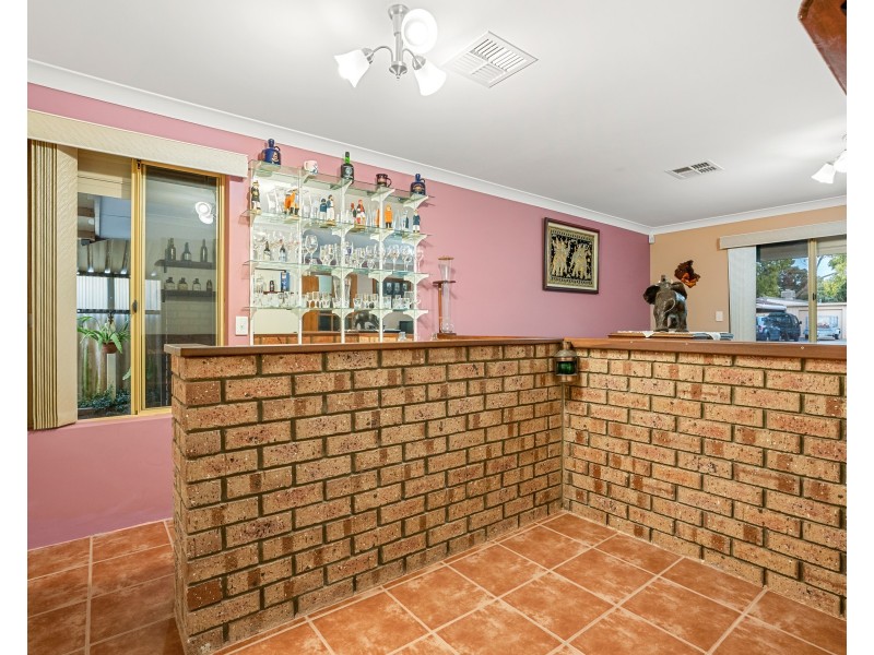 19 Conway Loop, Waikiki WA 6169