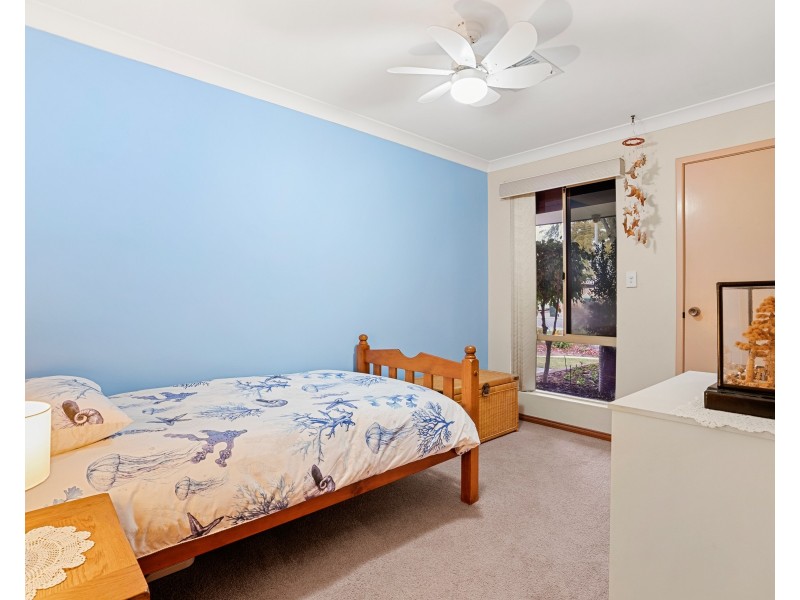 19 Conway Loop, Waikiki WA 6169
