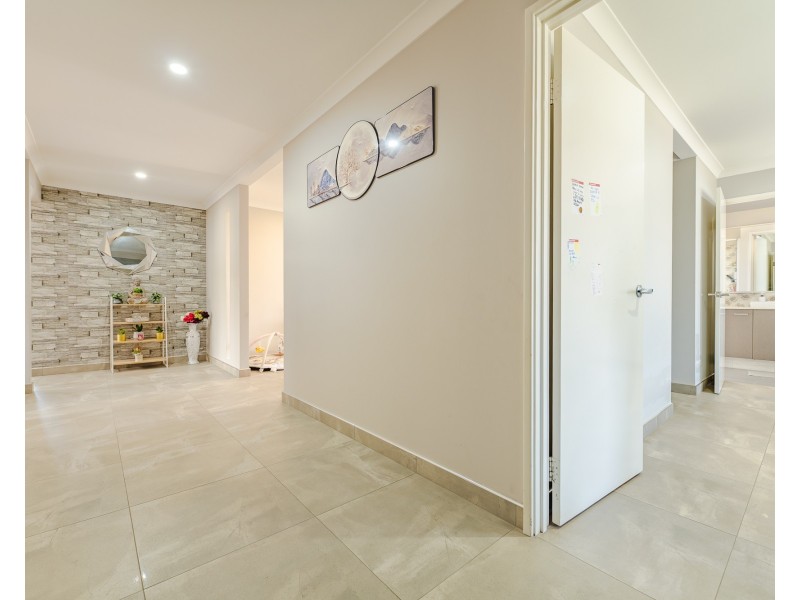 52 Bucker Street, Whitby WA 6123