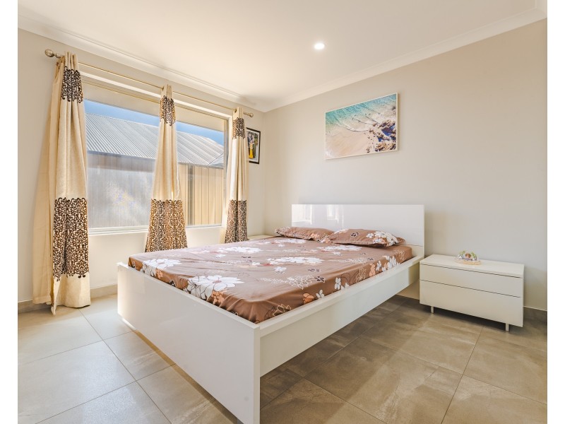 52 Bucker Street, Whitby WA 6123