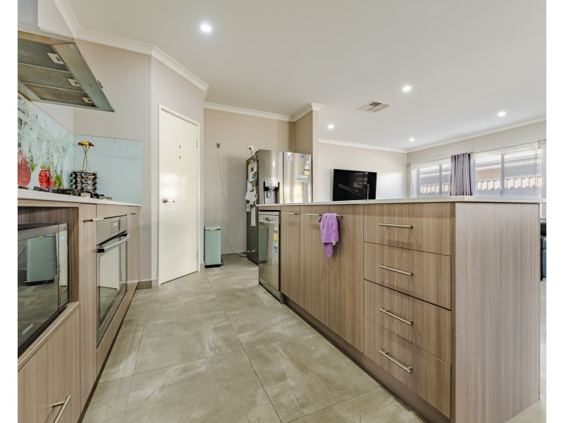 52 Bucker Street, Whitby WA 6123