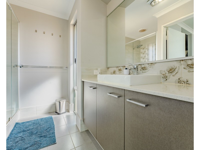 52 Bucker Street, Whitby WA 6123