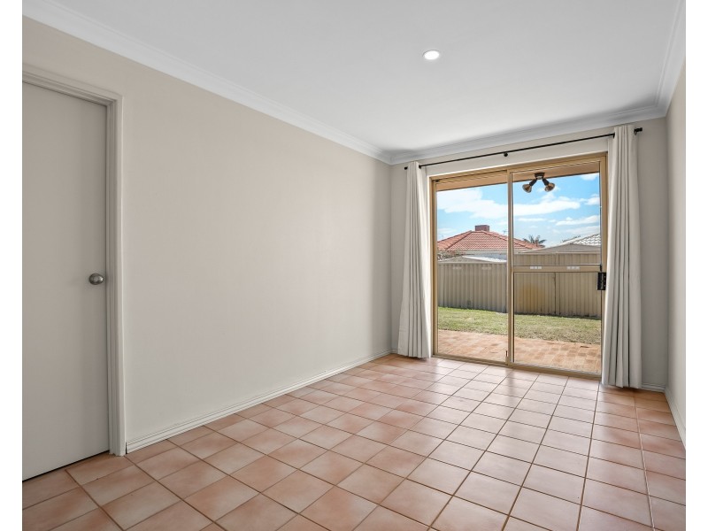 16 Frigate Close, Waikiki WA 6169