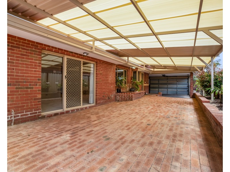 16 Frigate Close, Waikiki WA 6169