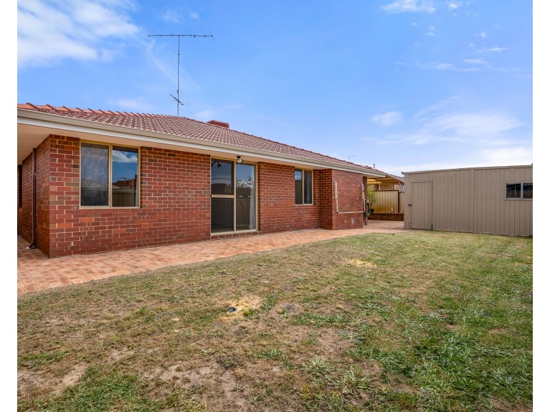 16 Frigate Close, Waikiki WA 6169