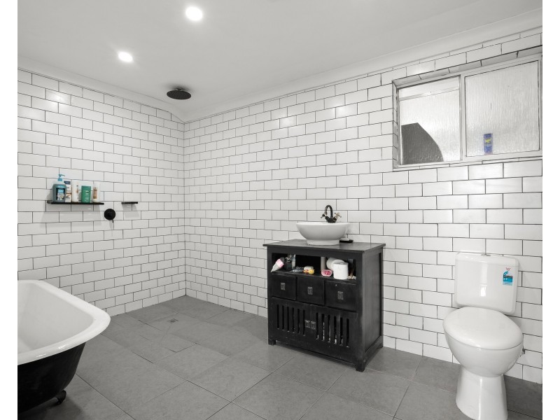 2 Kurrajong Place, Safety Bay WA 6169