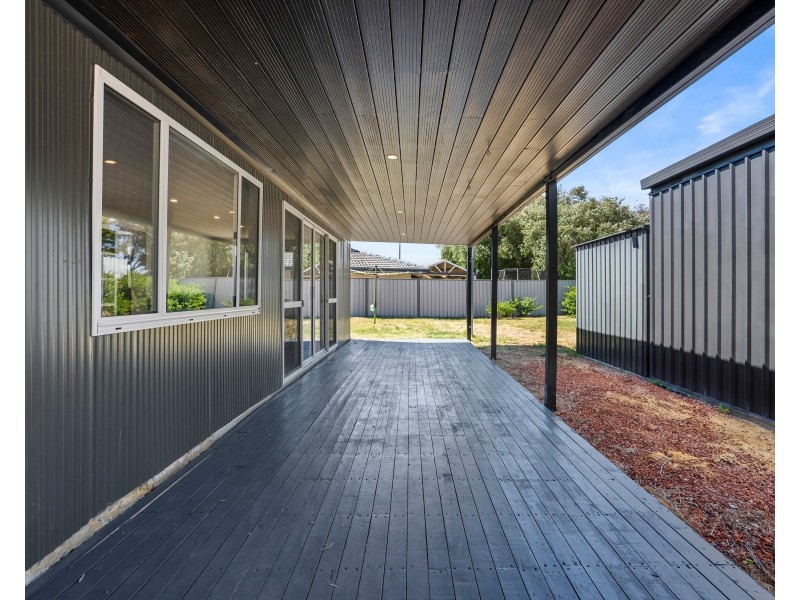 2 Kurrajong Place, Safety Bay WA 6169