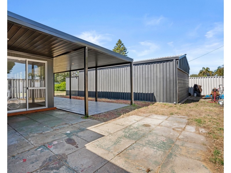 2 Kurrajong Place, Safety Bay WA 6169