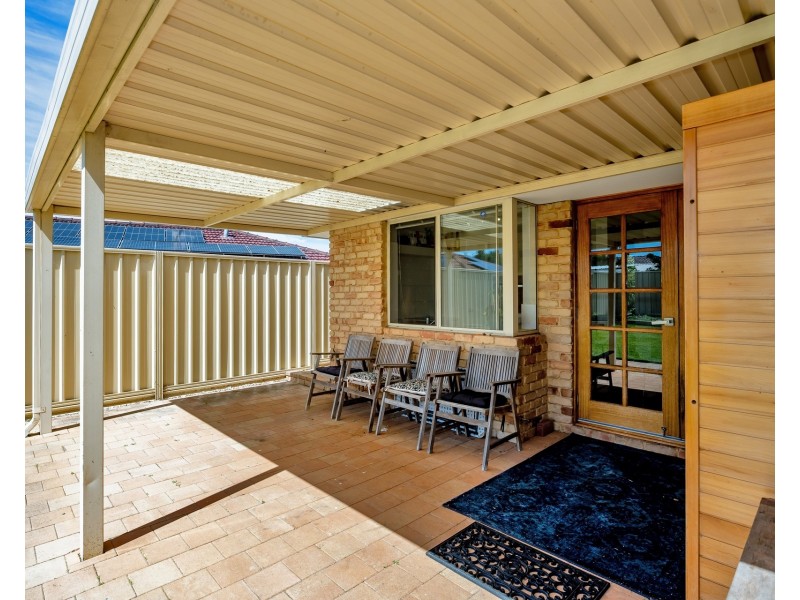 71 The Avenue, Warnbro WA 6169