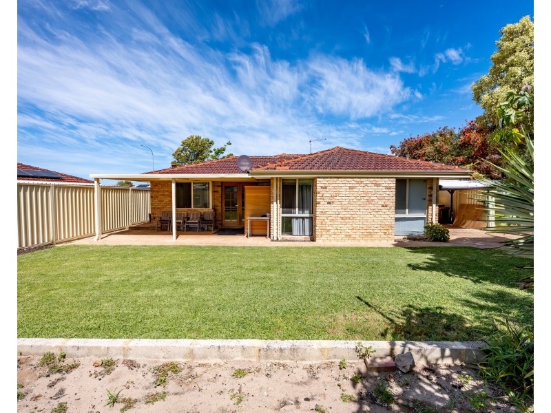 71 The Avenue, Warnbro WA 6169