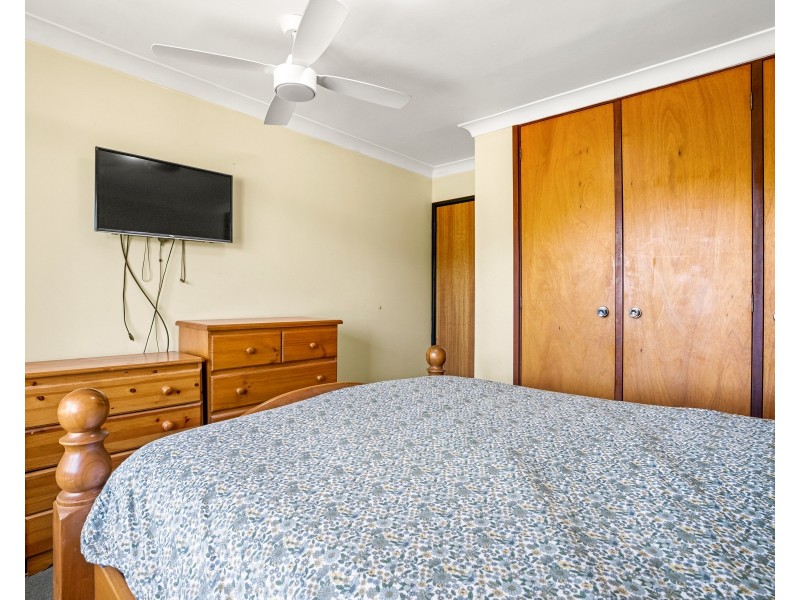 6 Breaden Drive, Cooloongup WA 6168