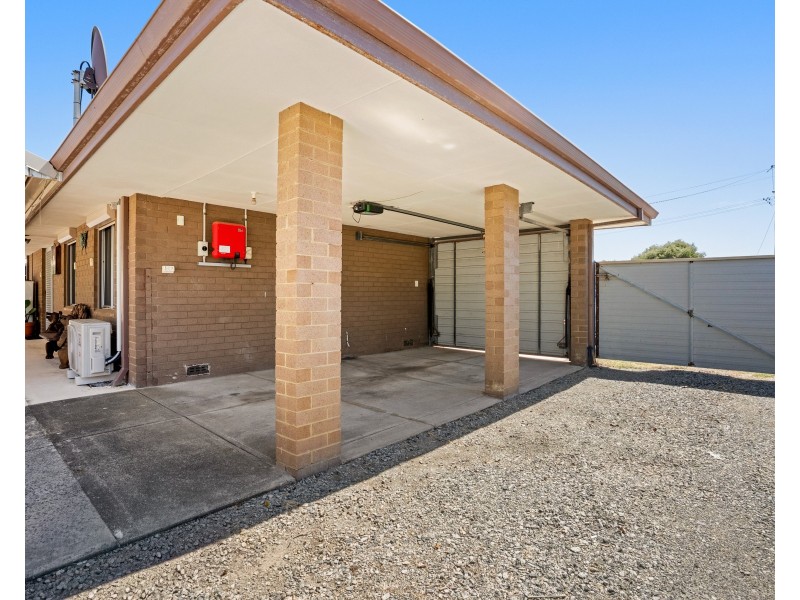 6 Breaden Drive, Cooloongup WA 6168
