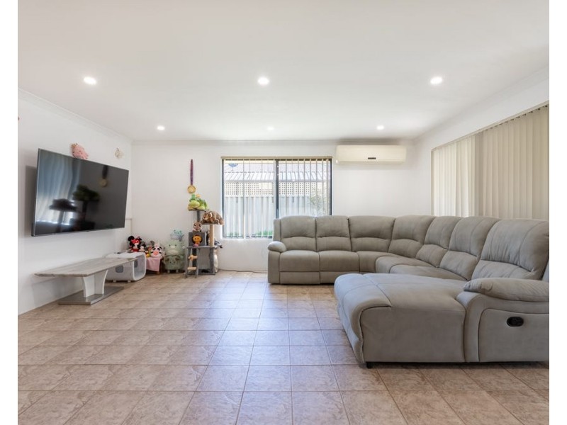 100 Rae Rd, Shoalwater WA 6169