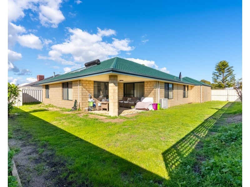 100 Rae Rd, Shoalwater WA 6169
