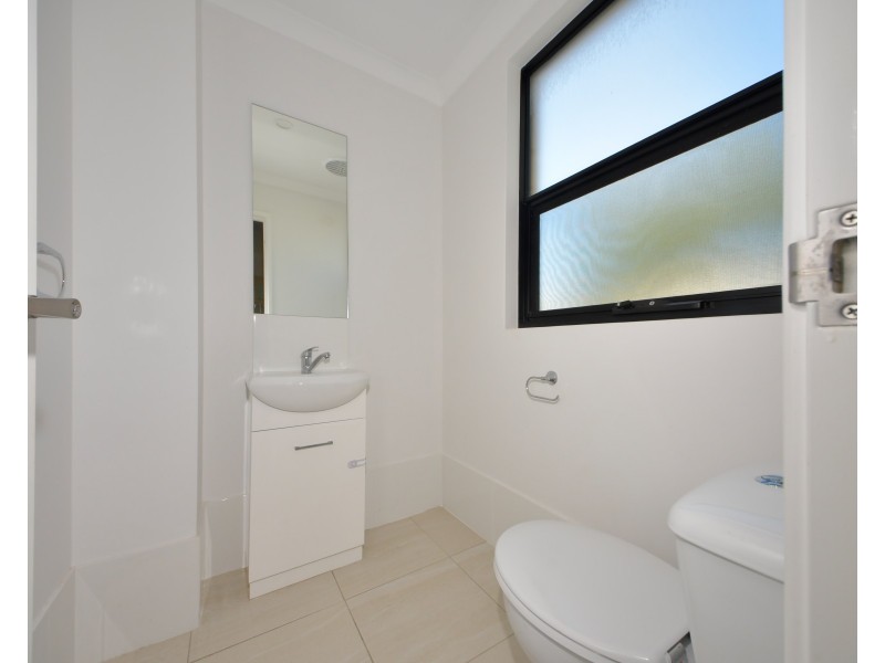 104c Safety Bay Rd, Shoalwater WA 6169