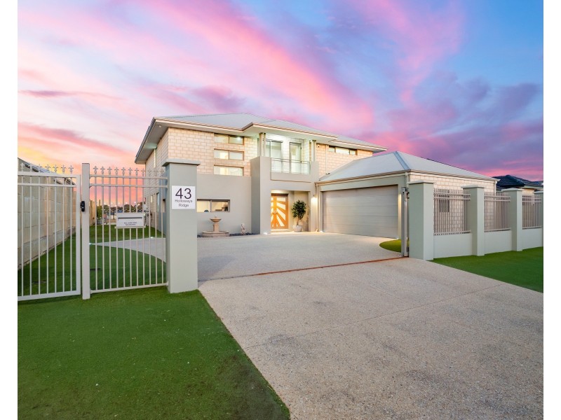 43 Holloways Ridge, Secret Harbour WA 6173