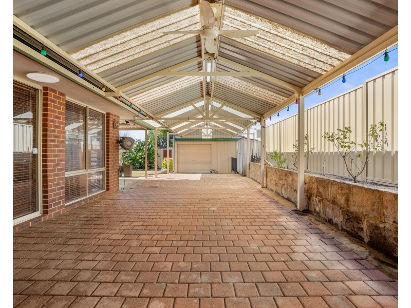 10 Muir Close, Waikiki WA 6169