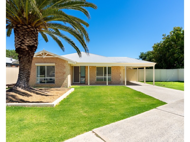 6 Coronata Drive, Warnbro WA 6169