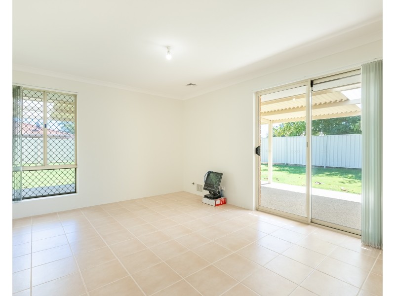 6 Coronata Drive, Warnbro WA 6169